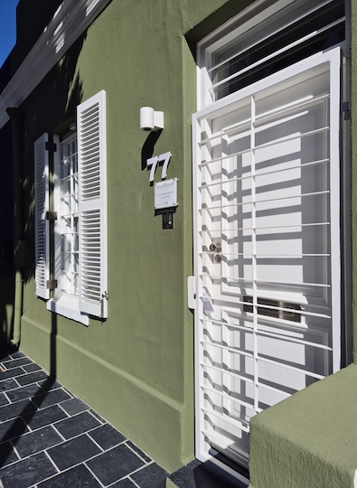 77 Loader Street